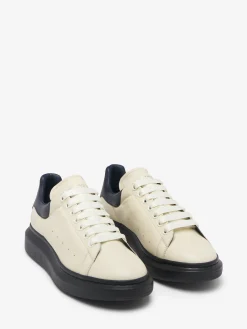 Men's Oversized Sneaker in Cream/Dark Blue