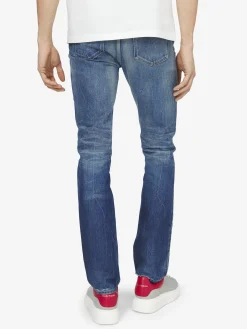 Men's Oversized Sneaker in Red