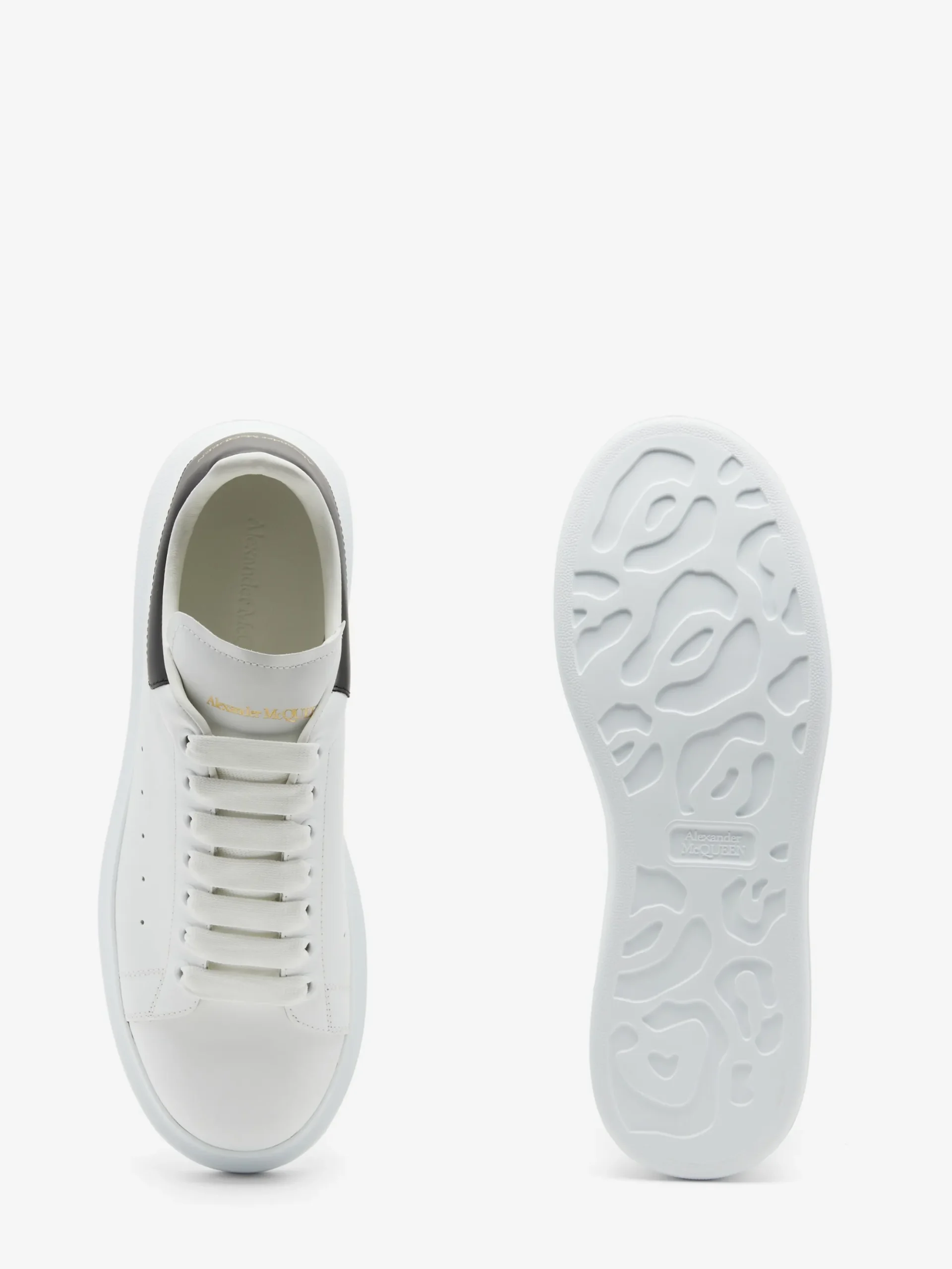 Men's Oversized Sneaker in White/Black