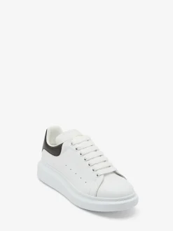 Men's Oversized Sneaker in White/Black