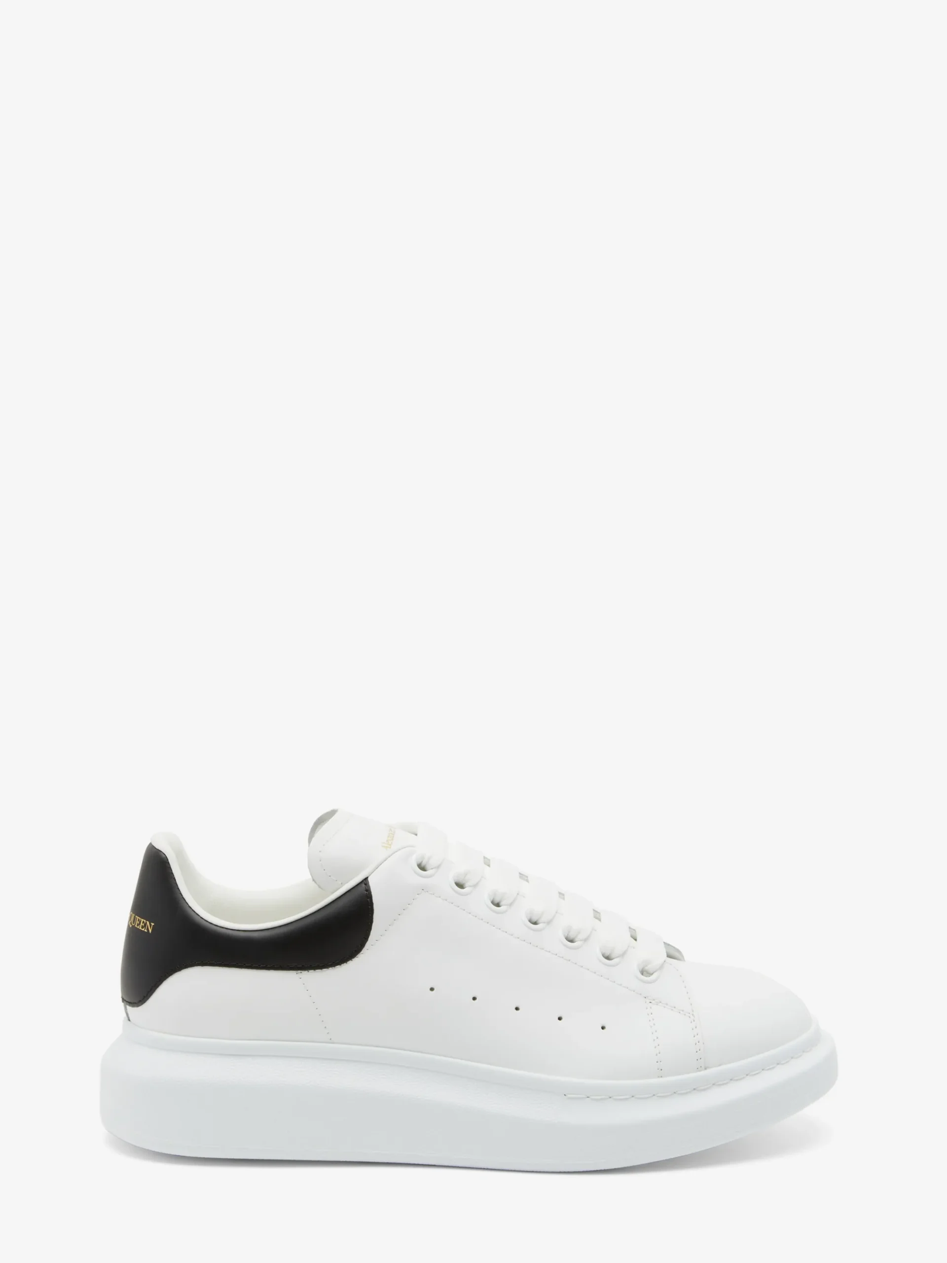 Men's Oversized Sneaker in White/Black