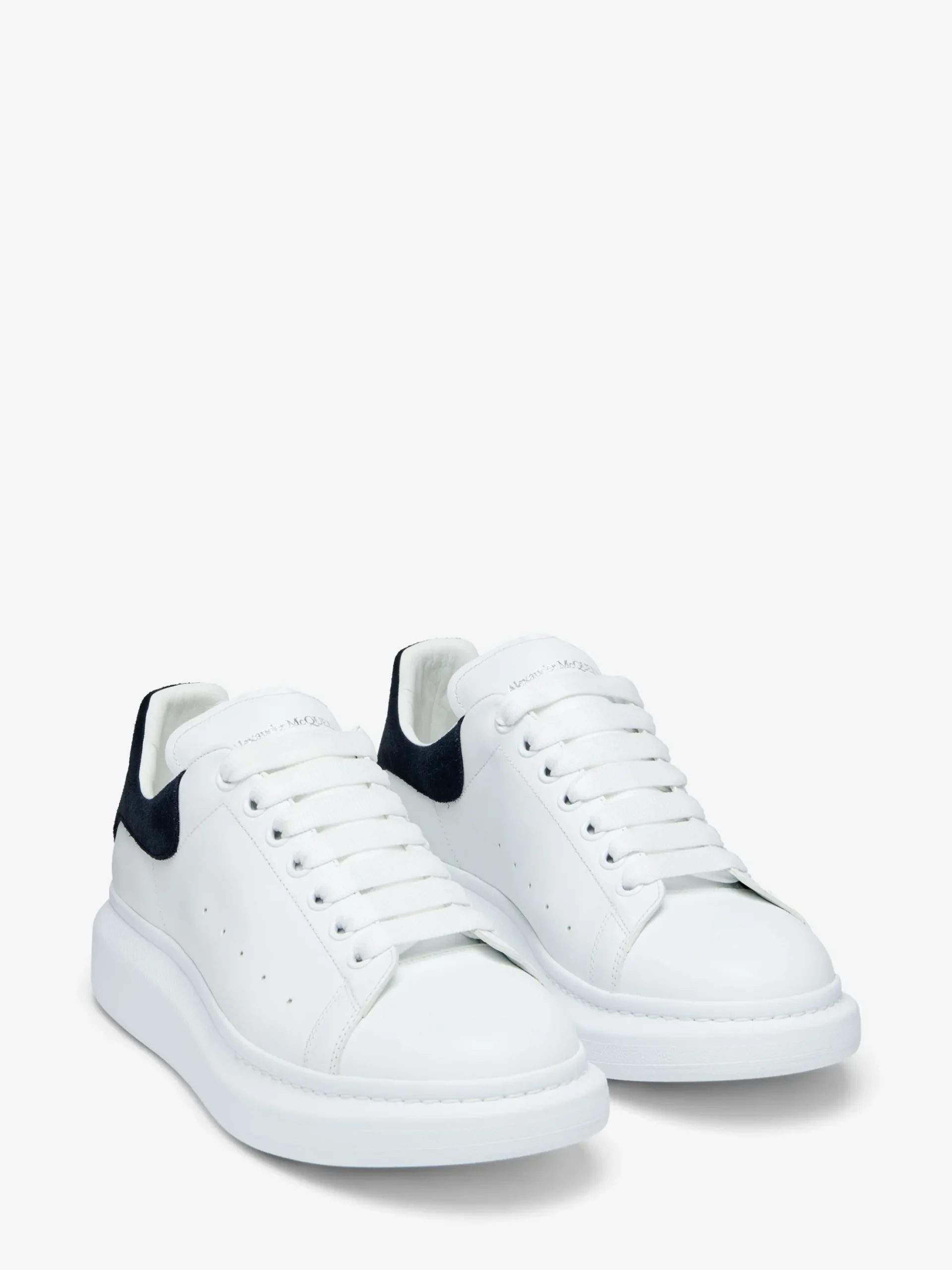 Men's Oversized Sneaker in White/Blue Grey