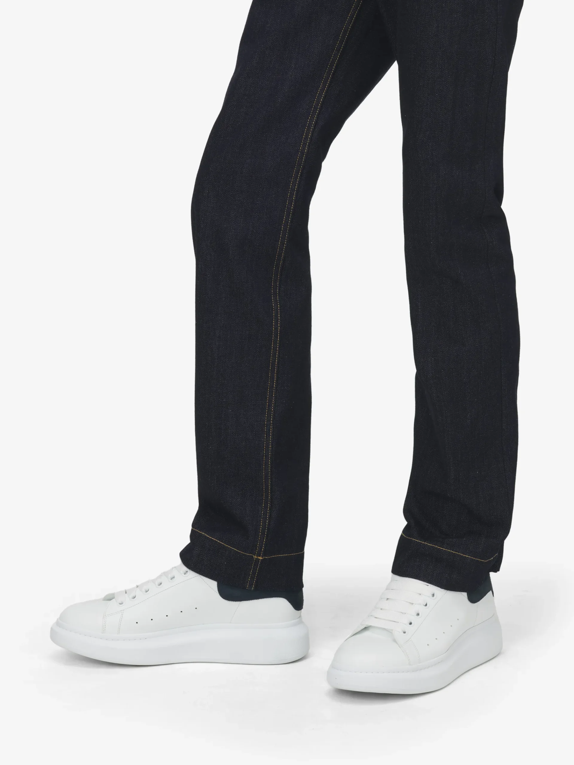 Men's Oversized Sneaker in White/Blue Grey