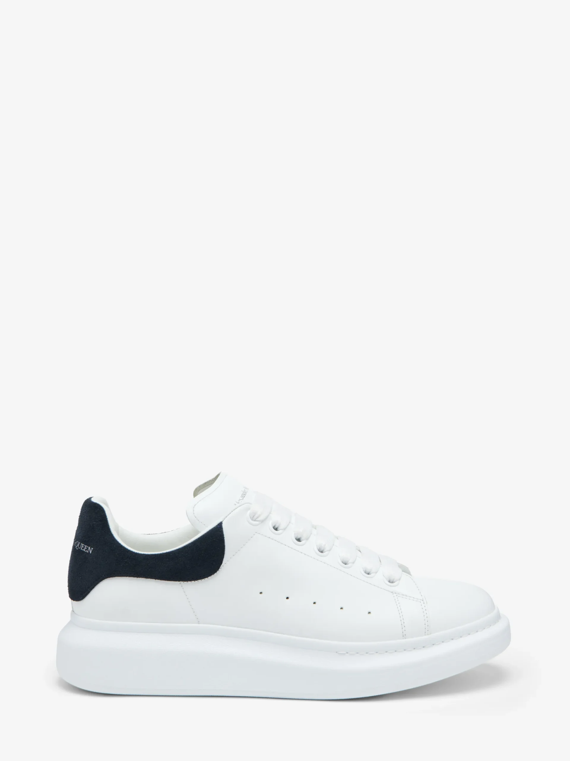 Men's Oversized Sneaker in White/Blue Grey