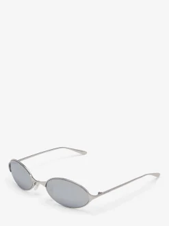 Neo Oval Sunglasses in Silver-finish