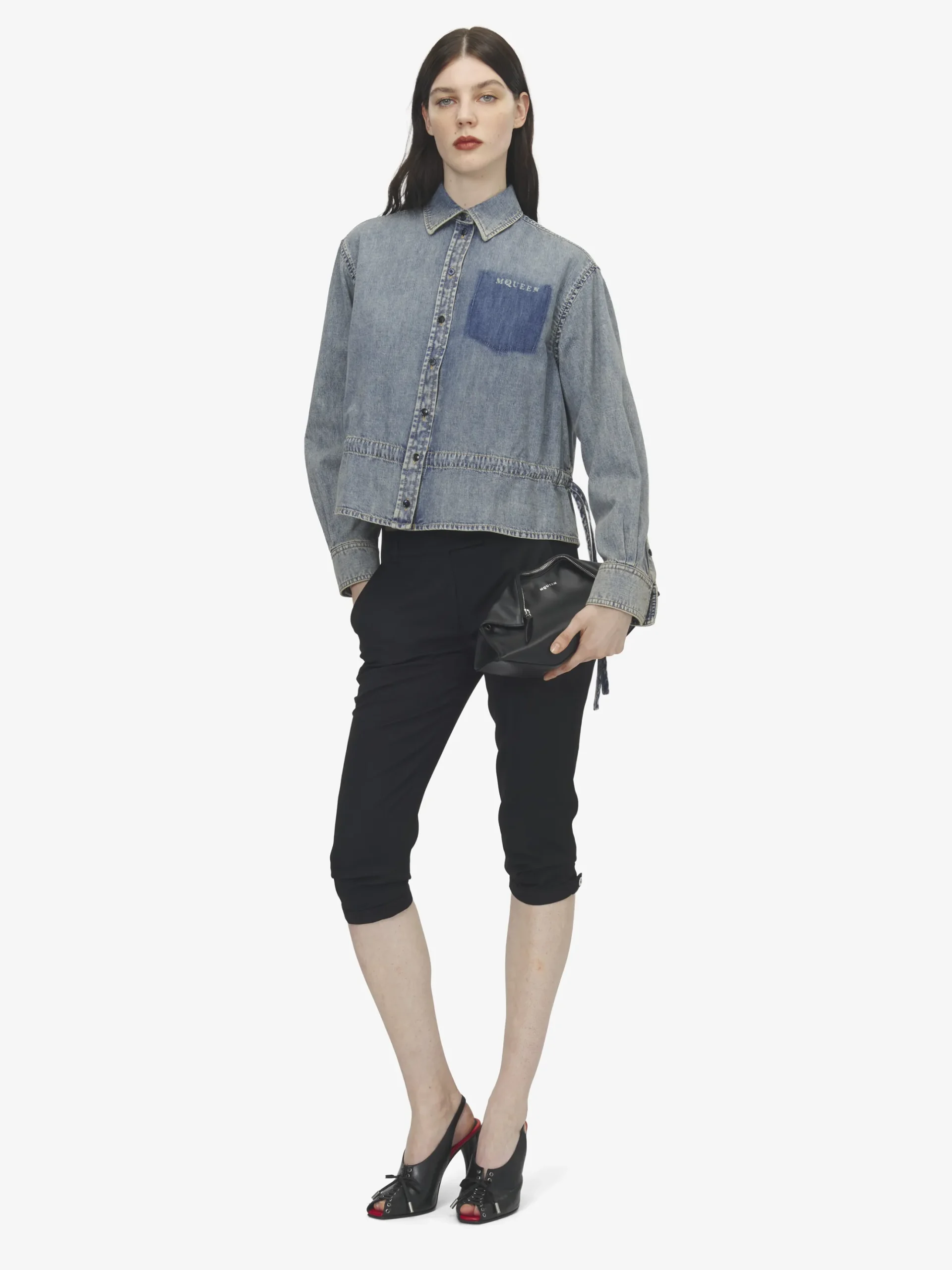 Women's Chambray Shirt Jacket in Washed Blue