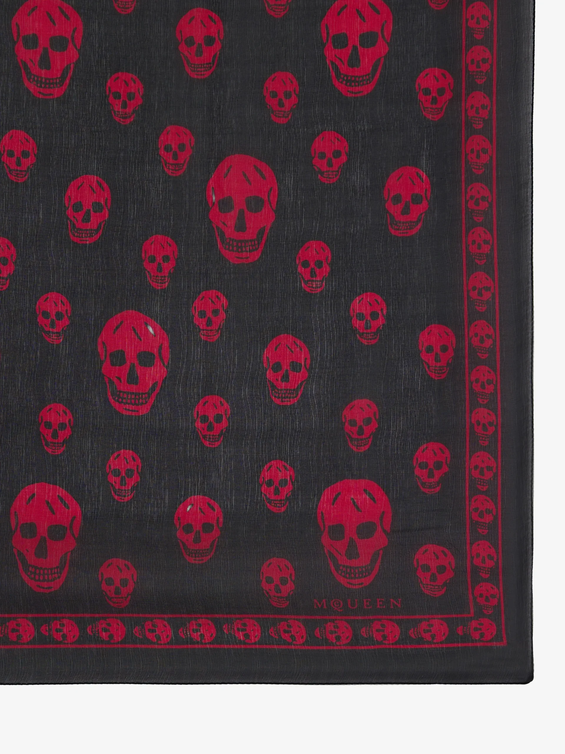 Women's Classic Skull Scarf in Black/Red