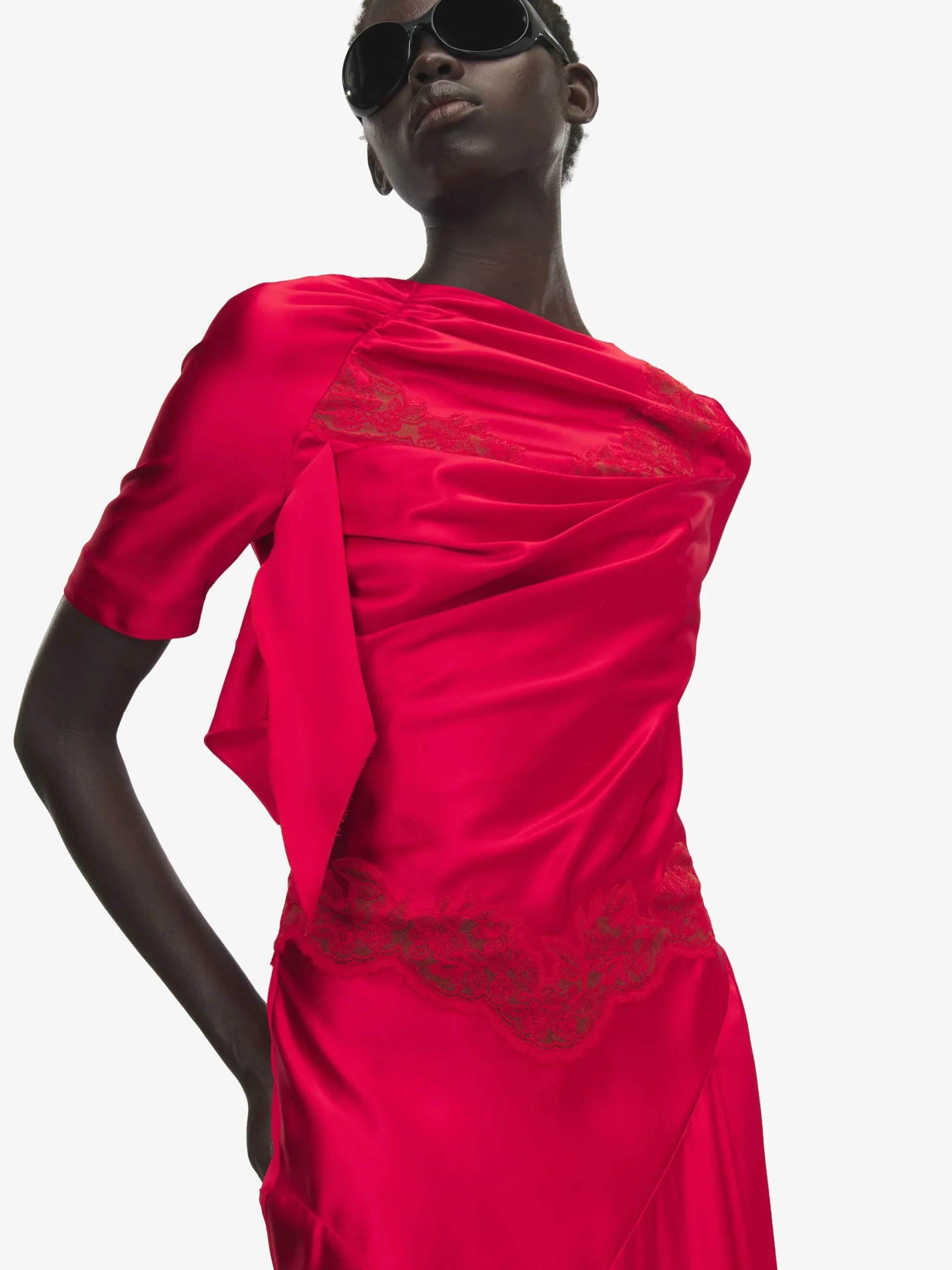 Women's Lace Trim Evening Dress in Red