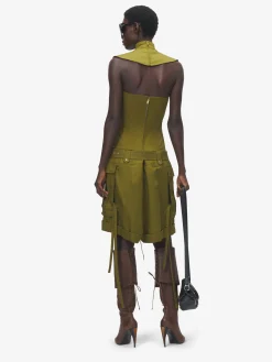 Women's Oversized Cargo Shorts in Olive Green