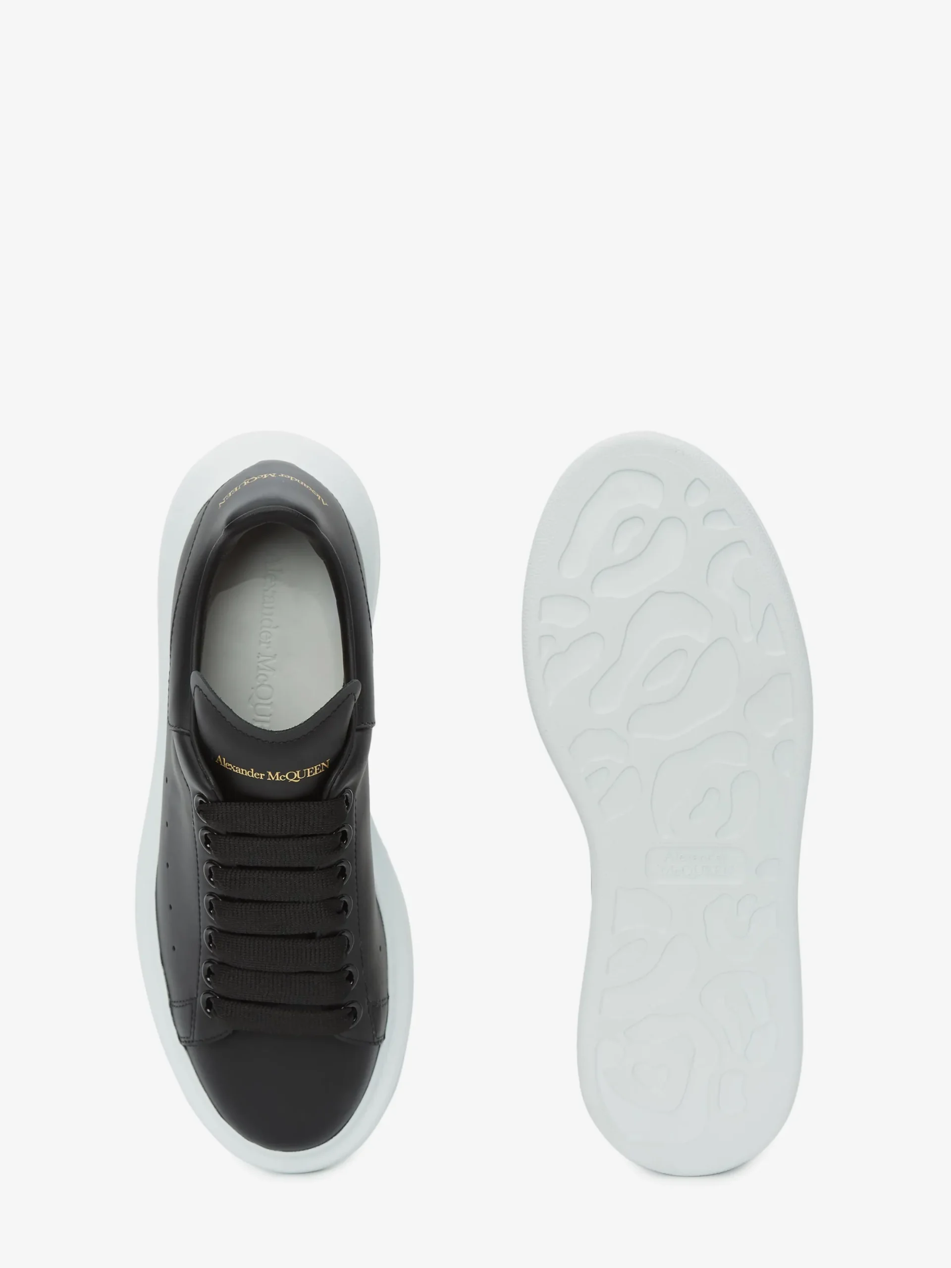 Women's Oversized Sneaker in Black