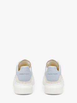 Women's Oversized Sneaker in Off White/Light Blue