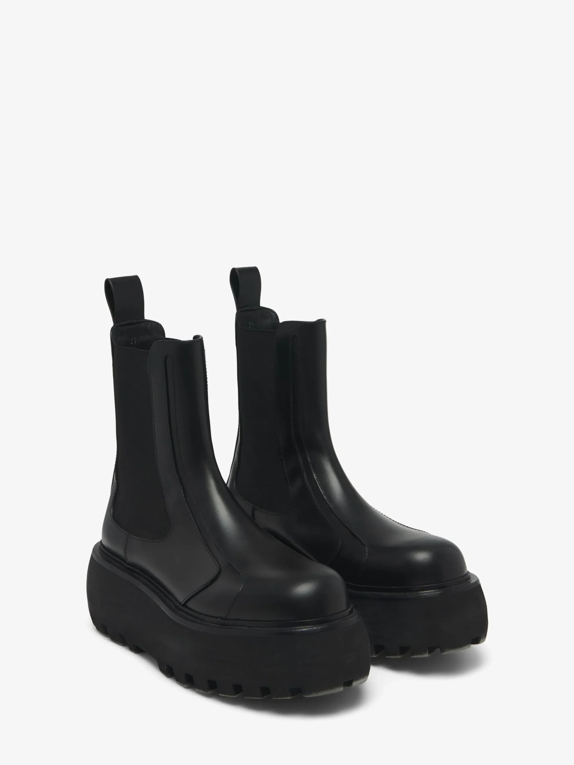 Women's Sofa Chelsea Boot in Black