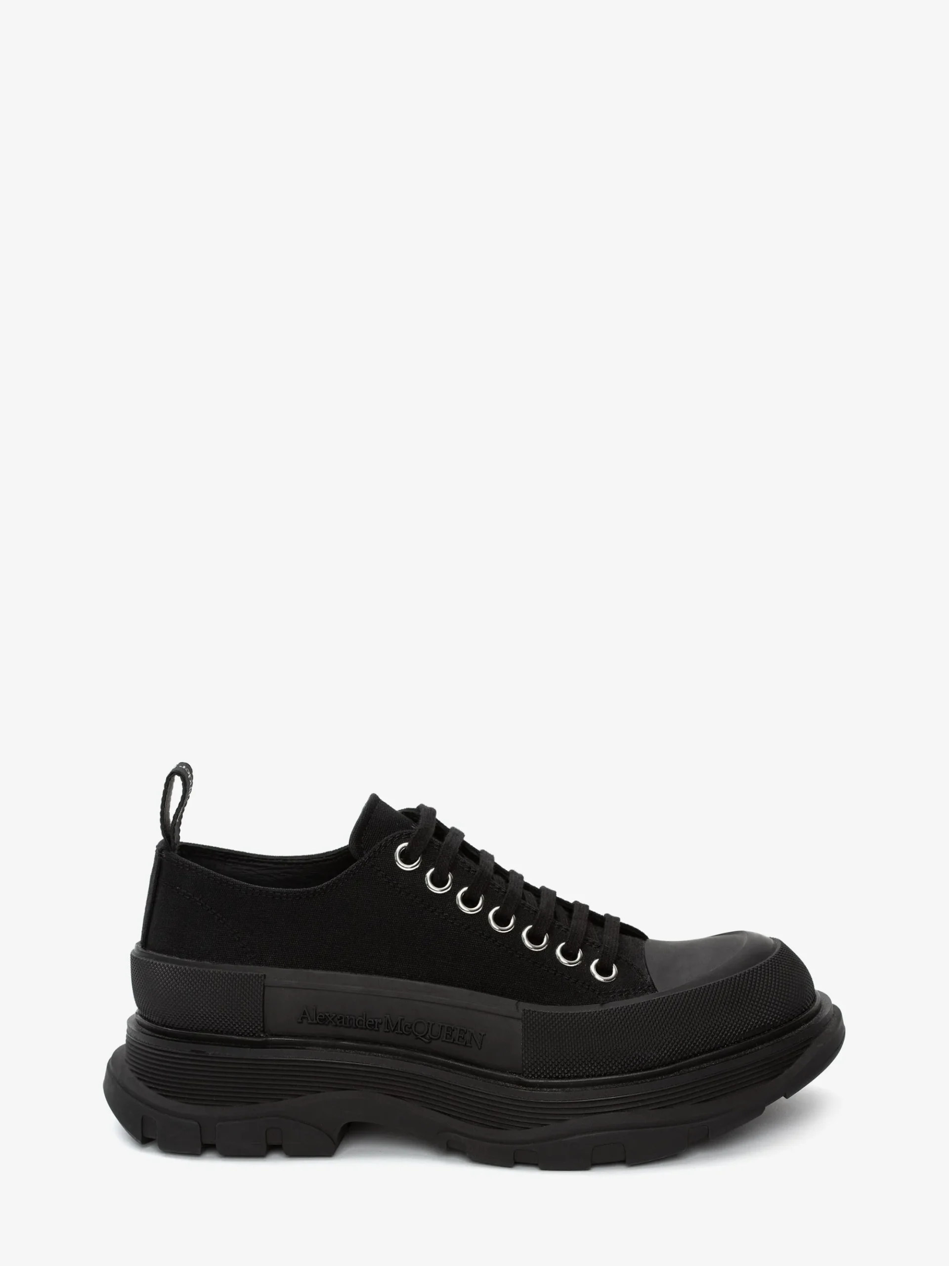 Women's Tread Slick Lace Up in Black